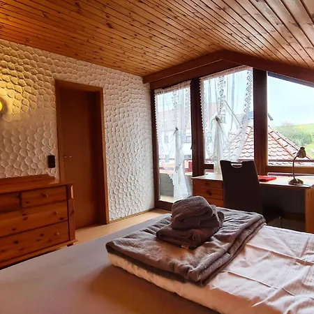 Holiday home Zi07 Doppelzimmer Schoenblick Mit Balkon *